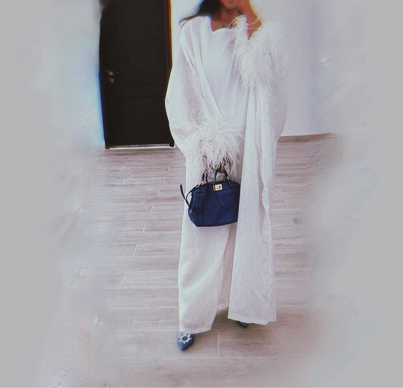 Ramadan2022 -Feather Dust ( White )